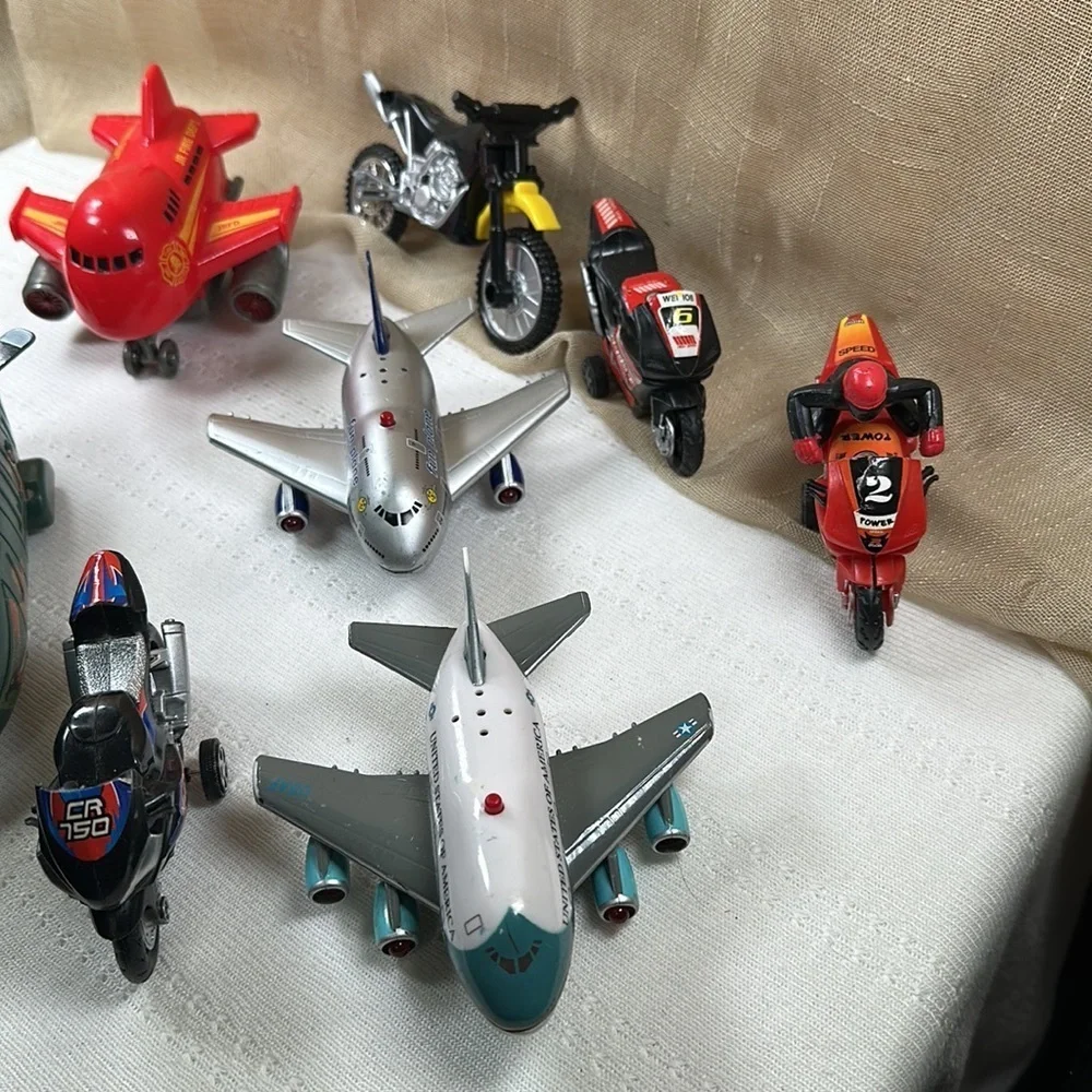 Toy Vehicles Lot